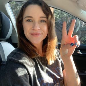 Meet your Posher, Ashley